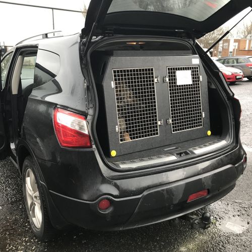 Foldable Dog Crate Supplier Nissan Qashqai+2 | 2008-2013 | Dog Travel Crate | The DT 3