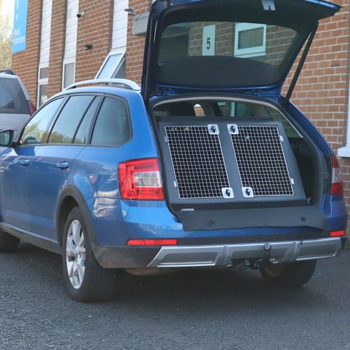 Commercial Dog Kennel Manufacturers Skoda Octavia Estate | 2004-2019 | Dog Travel Crate