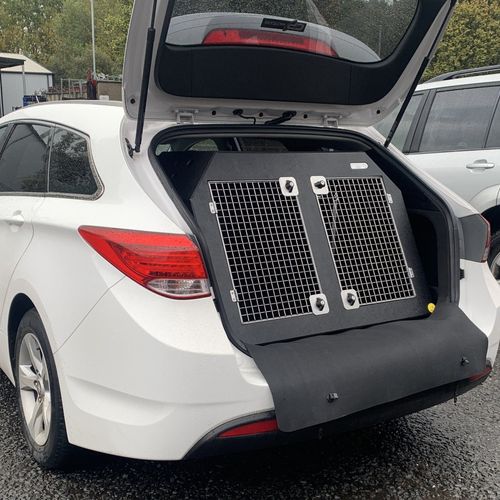 Low MOQ and Customized Dog Portable Metal Cage Kennels Manufacturer Hyundai i40 | 2011-2019 | Dog Travel Crate | The DT 4
