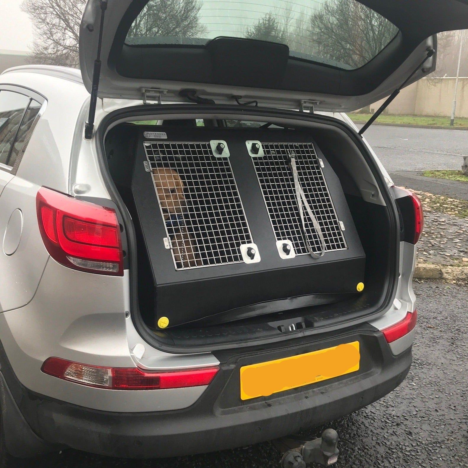 Kia Sportage | 2010-2015 | Dog Travel Crate | The DT 10