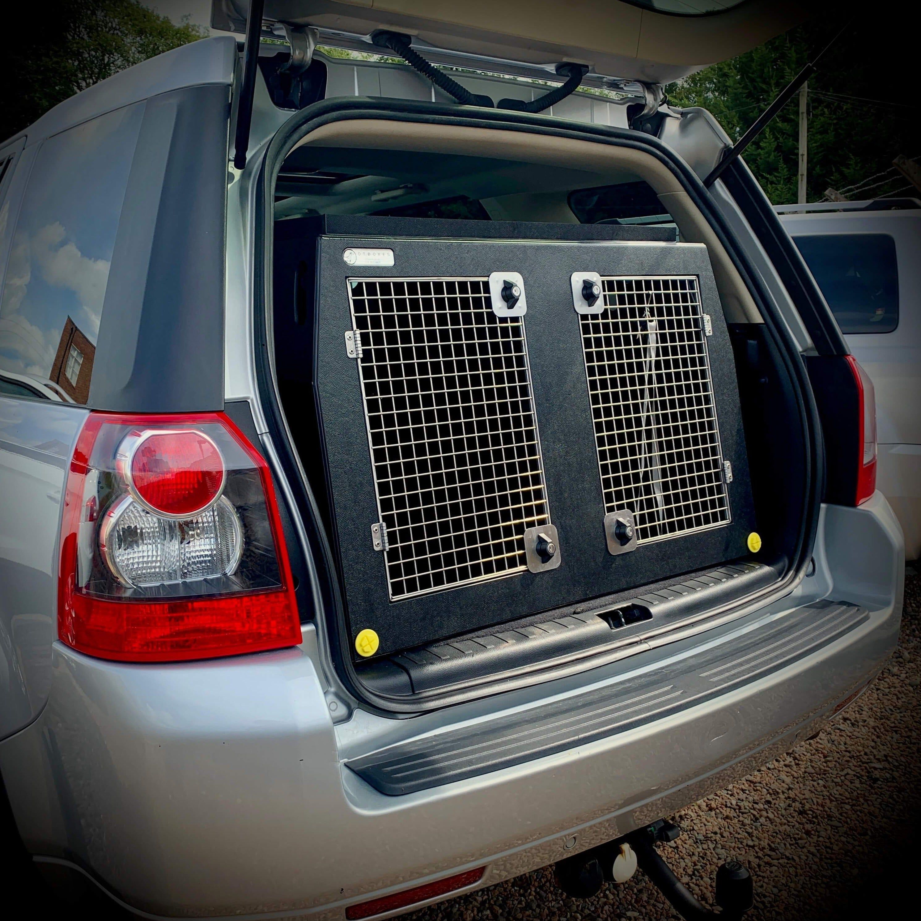 Land Rover Freelander 2 | Dog Travel Crate | The DT 1