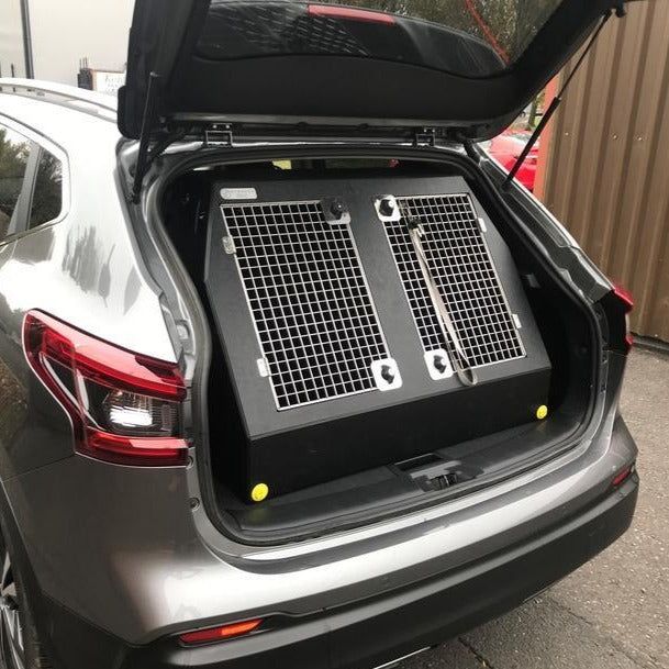 Nissan Qashqai | 2014-Present | Dog Travel Crate | The DT 10