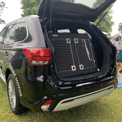 Heavy duty, indoor & outdoor, stainless steel, commercial grade dog kennels Mitsubishi Outlander PHEV | 2016-Present | Dog Travel Crate | The DT 4