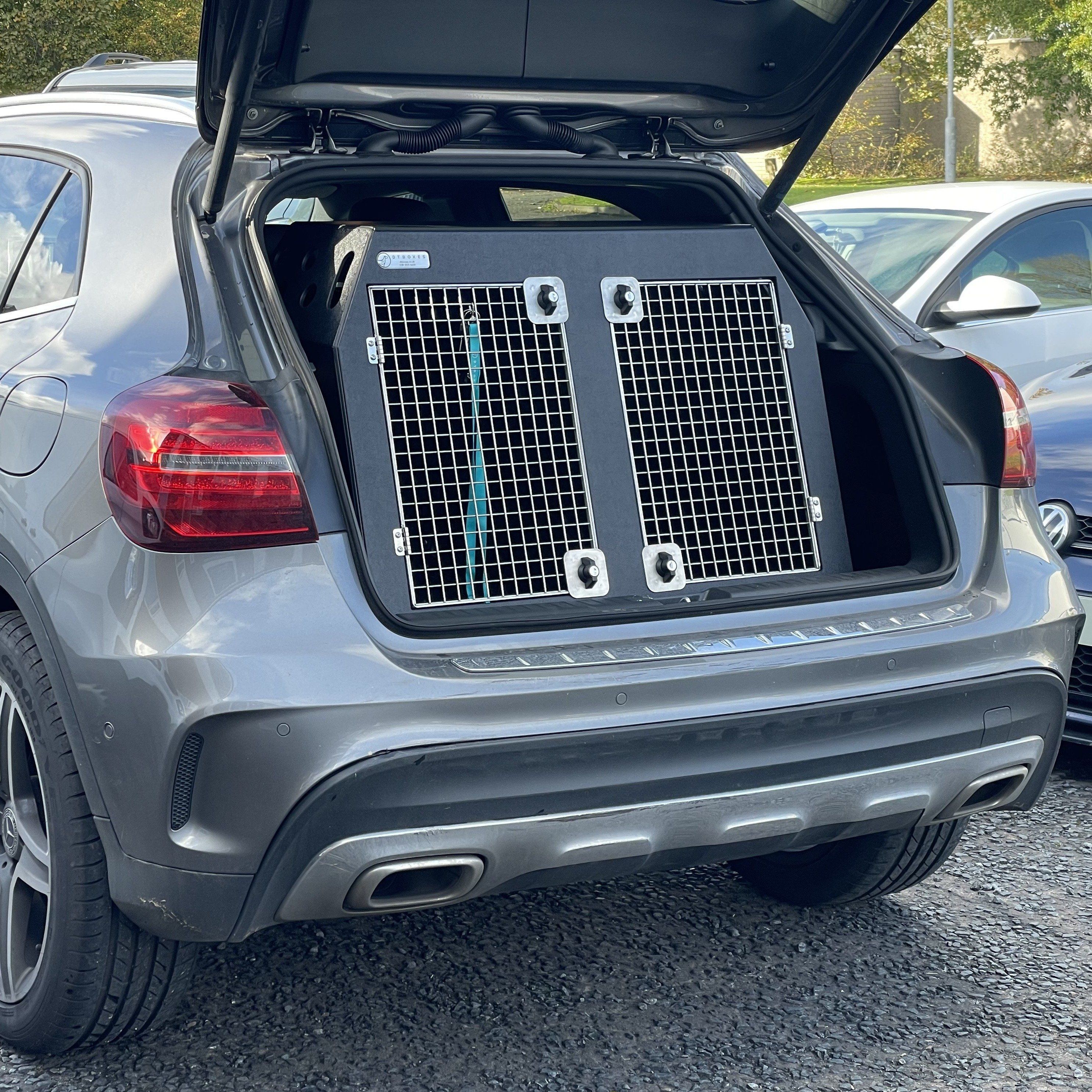 Mercedes GLA | 2014-2020 | Dog Travel Crate | DT-9