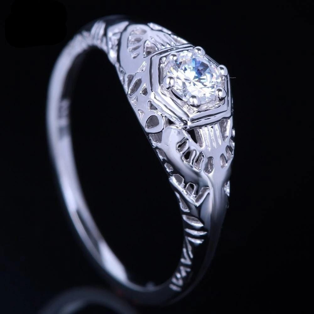 White Gold Plated Silver Vintage Moissanite Ring 0.3ct