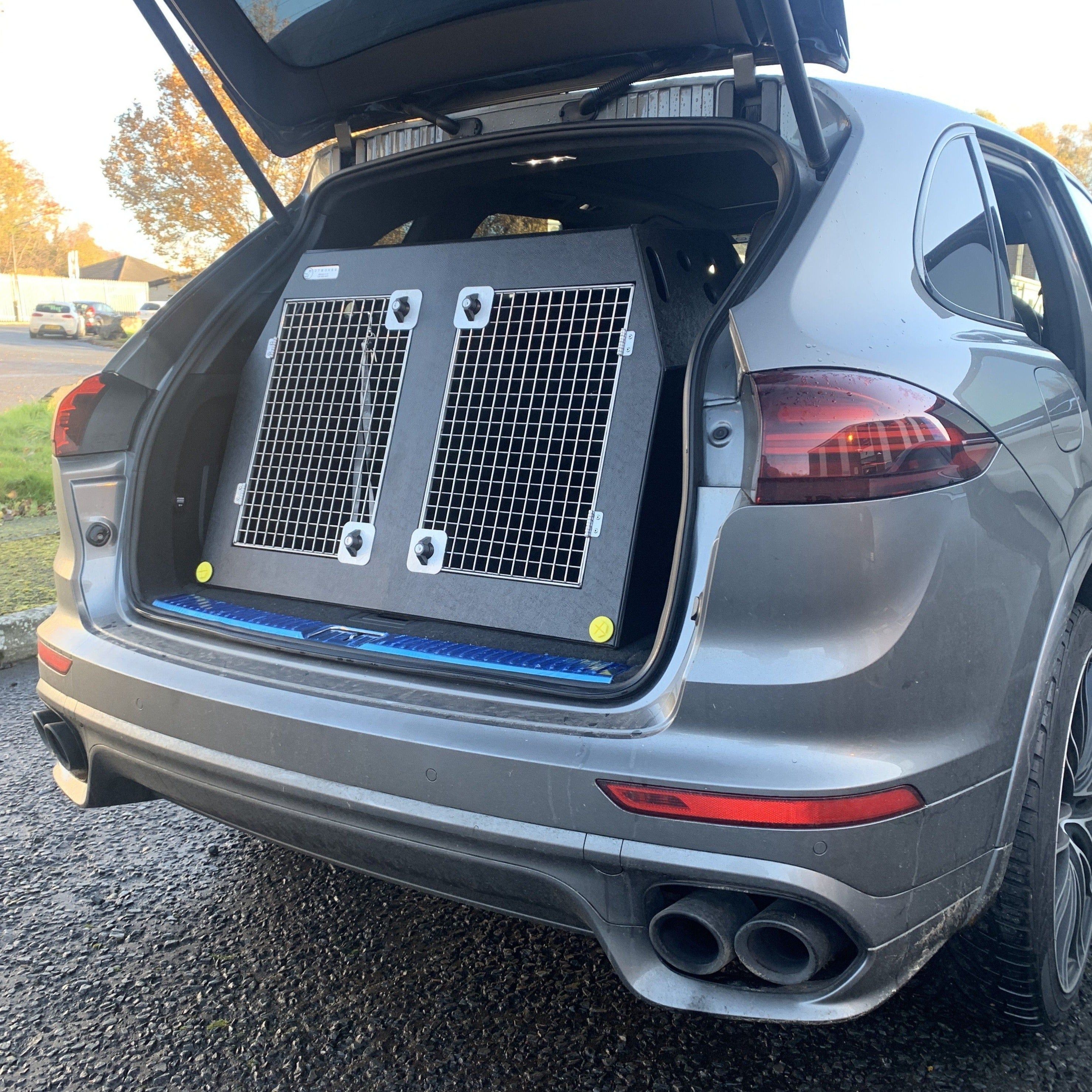 Porsche Cayenne | 2018–Present | Dog Travel Crate | The DT 4