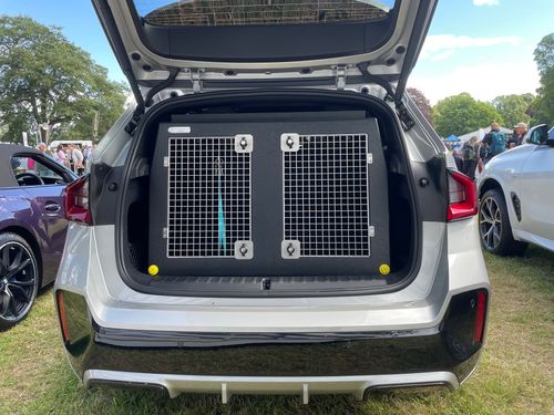 Metal Dog Kennel Manufacturer BMW X1 | 2022 - Present | Dog Travel Crate | The DT 1