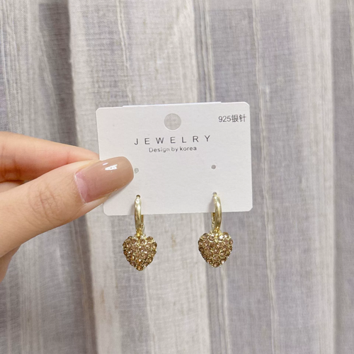 New Design Luxury Women Jewelry Love Heart Ear Buckle Zircon Initial Brass Stud Earrings