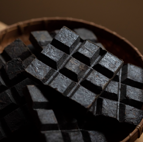 Meishan Farmer 2016 Vintage Tianjian Cube Black Tea