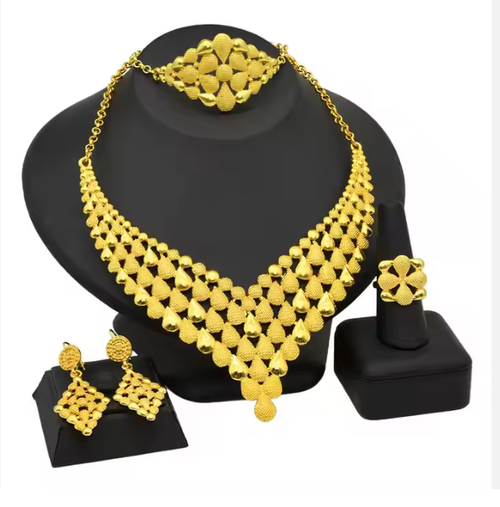 Trendy Statement Gold Plated 24K Gold Jewelry Set Bridal Necklace Bracelet Earrings Ring Women Jewelry Set