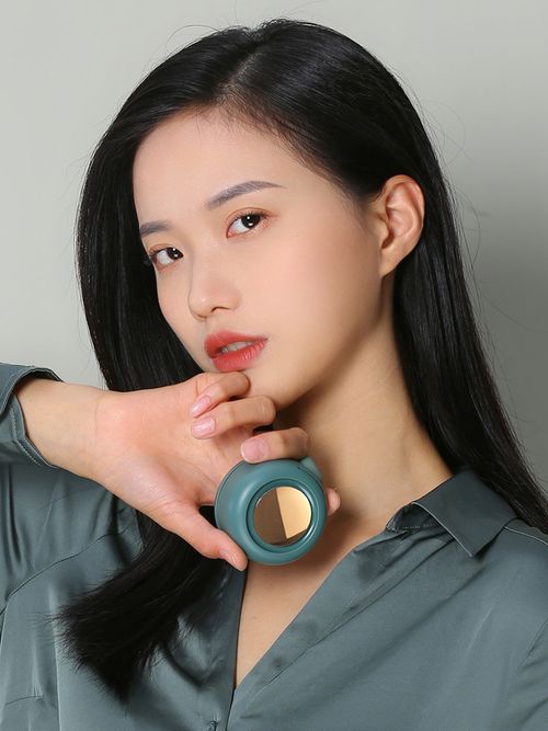 Mini bladeless portable waist - clip fan