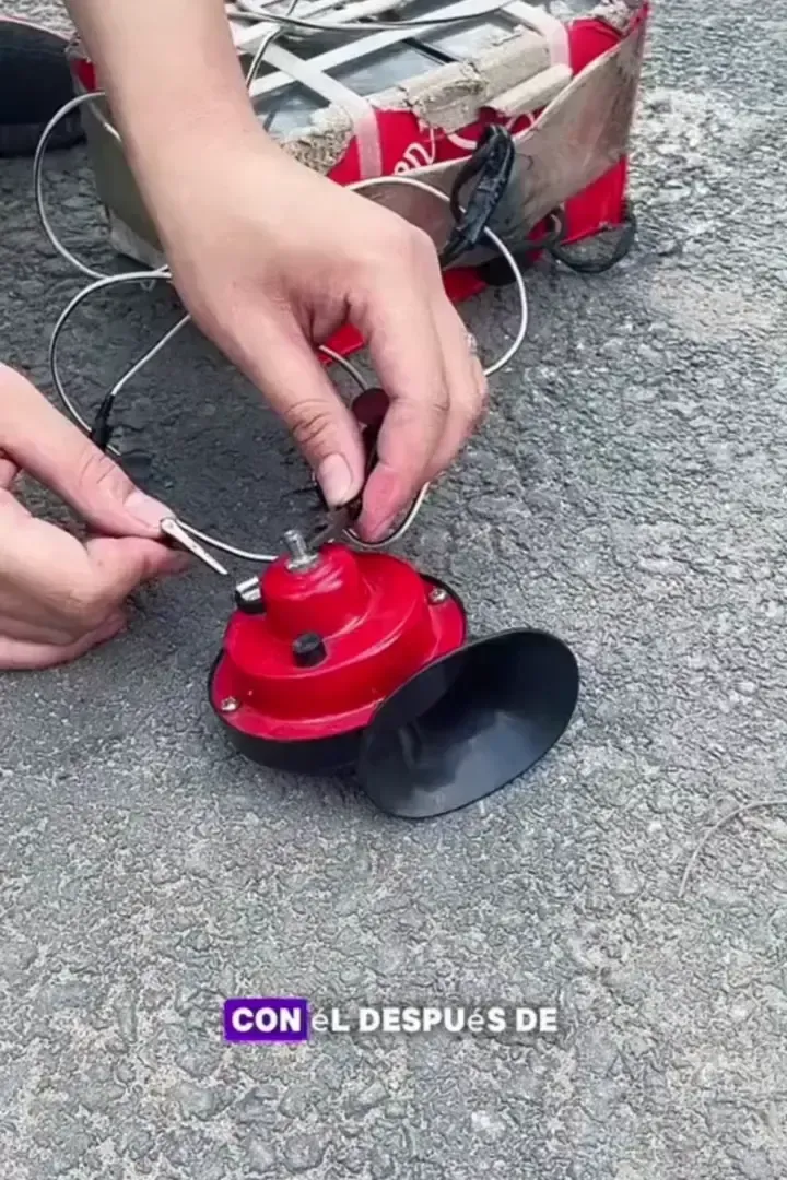 🚨110DB Train Horn—Small Size, BIG Sound!&🔥Modified 12V snail horn for motorcycles, universal 150dB tweeter, waterproof car horn🔥