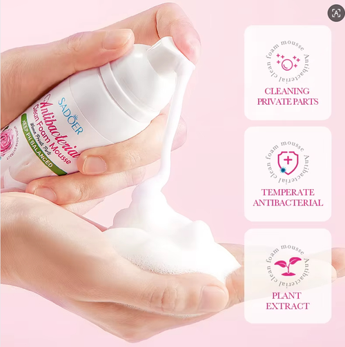 Oferta por tempo limitado: Compre um e leve outro gratis  Creme clareador de pele hidratante, nutritivo e iluminador com colágeno e sakura para venda por atacado (marca própria)
