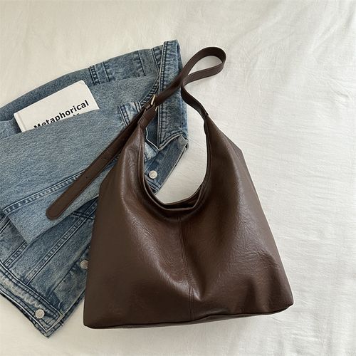 Fashionable Crossbody Bag