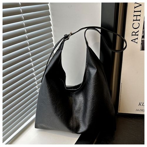 Fashionable Crossbody Bag