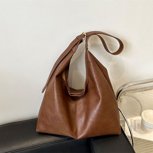 Fashionable Crossbody Bag