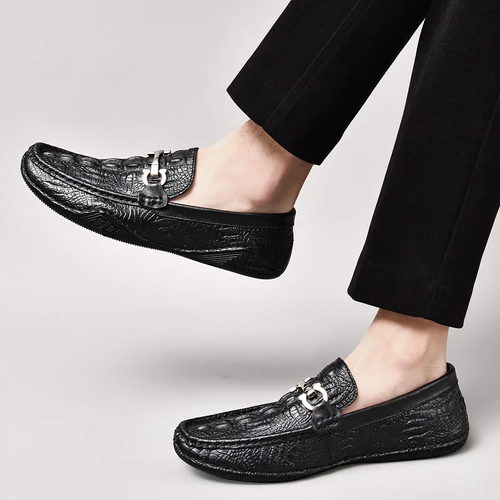 Crocodile  Pattern Low Top slip on Loafers Size 42 Driving Leather Shoes for Men（color： black）