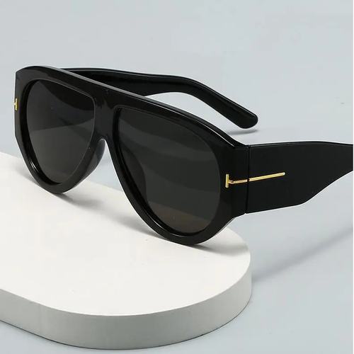 Retro Oversized Aviator Sunglasses for Women Men 70s Style UV400 Protection Luxury Thick Frame Fashion ShadesSummerVibes
