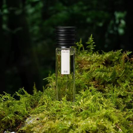 UTTORI五朵裡苔庭香水18ml苔蘚園林小衆高級持久清新送禮禮物