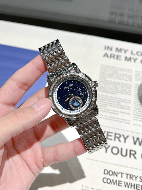 ⌚️Diamond-bezel blue starry sky diamond night sky luminous mechanical watch with transparent case back