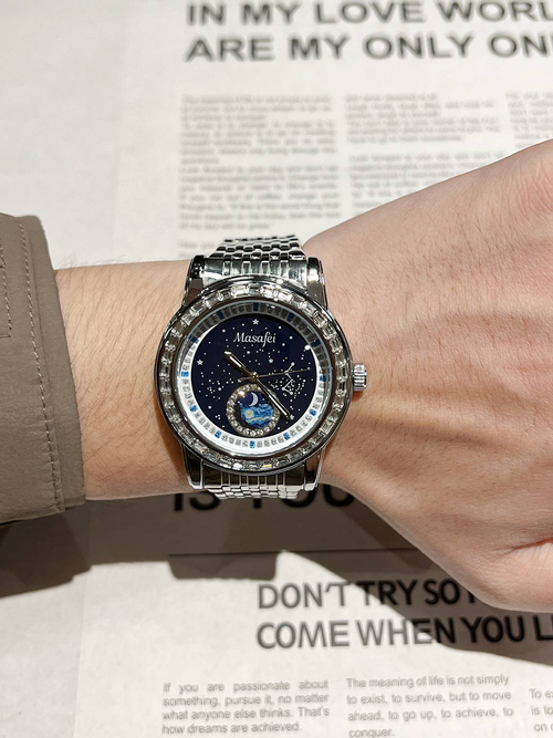 ⌚️Diamond-bezel blue starry sky diamond night sky luminous mechanical watch with transparent case back