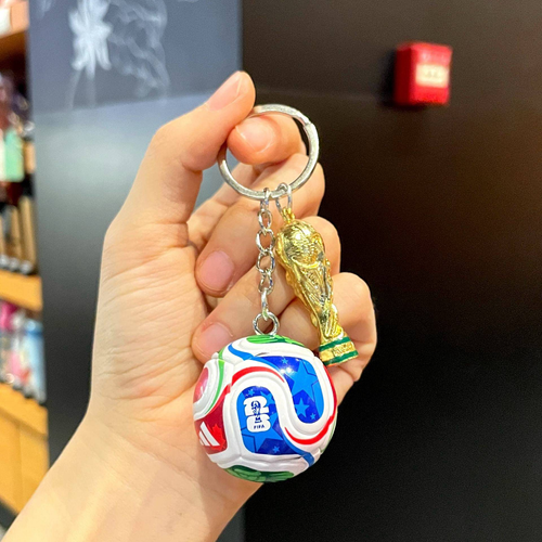 ⚽️💕🎁FIFA Trophy and Ball Keychain World Cup Souvenir Gift - Collectible Fan Item