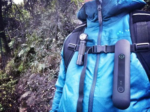 Satellite Communicator