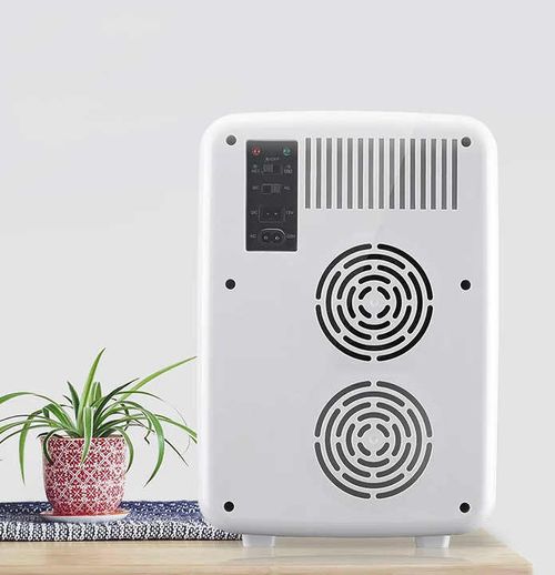 Mini refrigerator small can home can car refrigerator