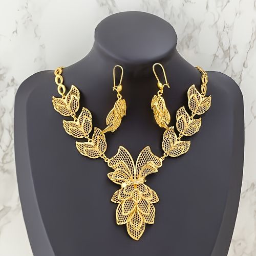 Luxury new 2-piece openwork drop earrings and geometric openwork necklace, a unique and elegant women's jewelry set.