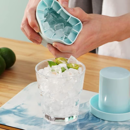 ❄️ Summer Chill Essential! 🔥Quick-Freezing Silicone Ice Cube Mold