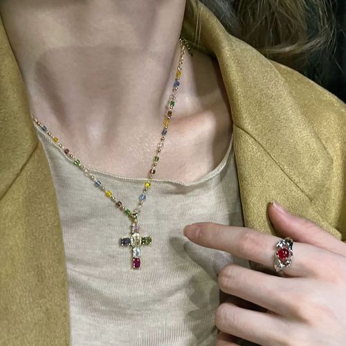 （Buy one free one）Cross-Border Colorful Cross Contrast Crystal Necklace for Women - Niche Design, INS Style Temperament, Super Sparkling Zircon Clavicle Chain😀💗