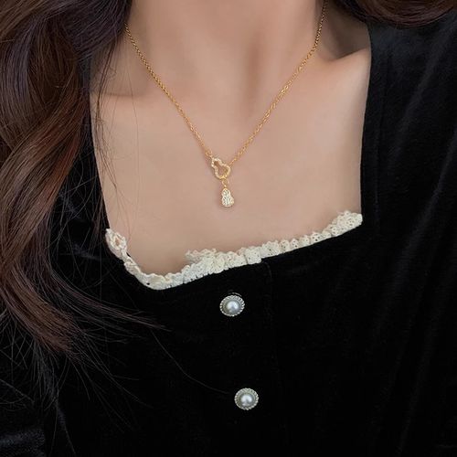 🎄（Buy one, get one free）Luxury Gourd Pendant Necklace for Women - Niche Design, Minimalist & Versatile Clavicle Chain Accessory (Random Color per Stock Availability)