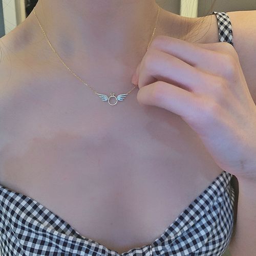 Angel Wing Pendant Necklace for Women - Sparkling Crystal-Embedded, Swingable Design, Dainty Collarbone Chain for Confession