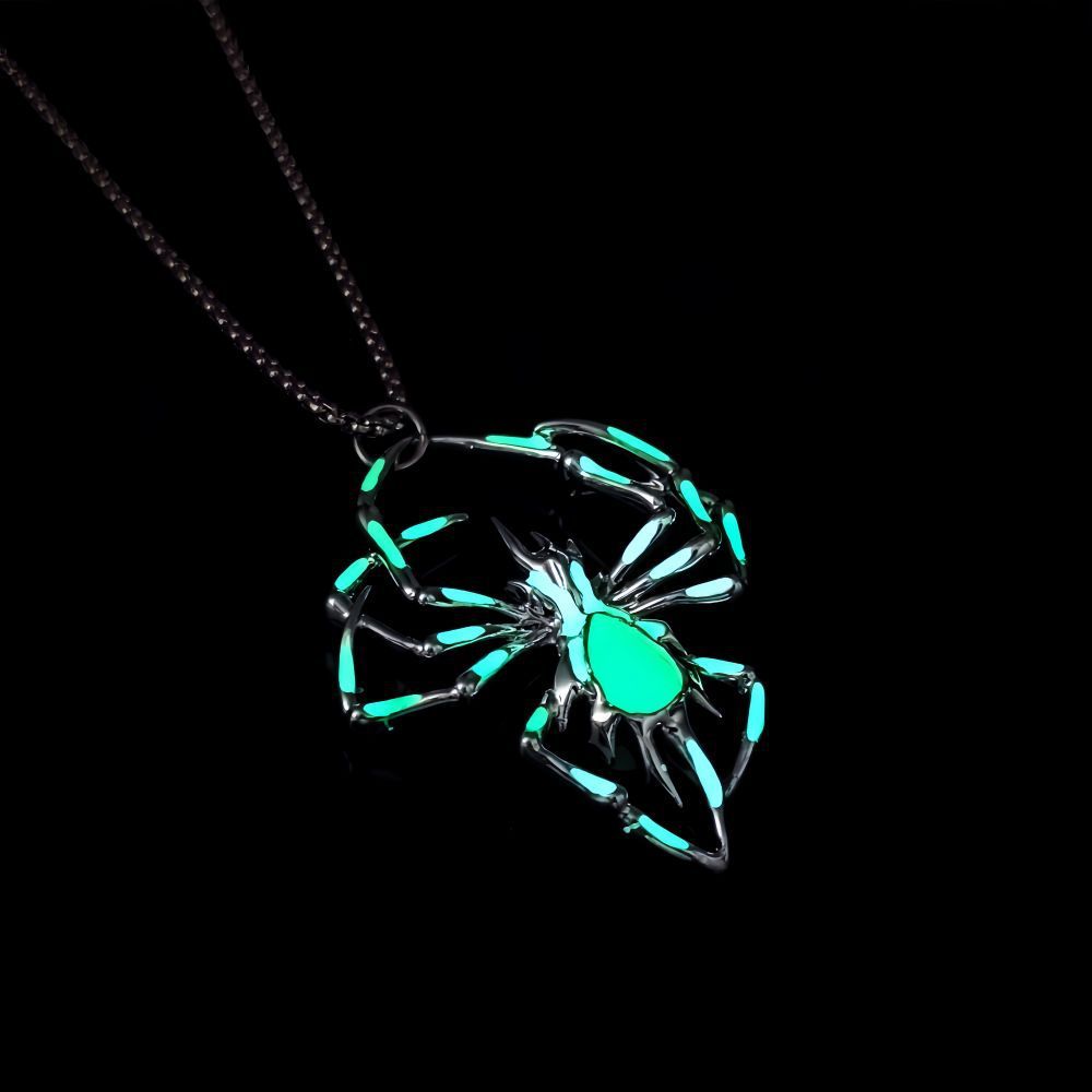 Glowing Spirder Necklace