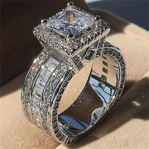 Luxurious Fashion Silver Color Wedding Rings for Women Exquisite Inlaid with White Zircon Party Engagement Ring Jewelry