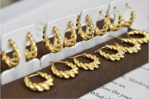 ✨ Accra Girls Must-Have! Vintage Twist Hoop Earrings ✨