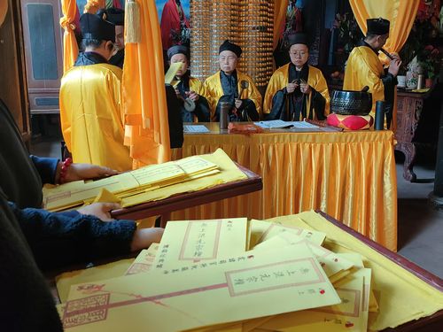 Prayer and chanting of scriptures for 365 days