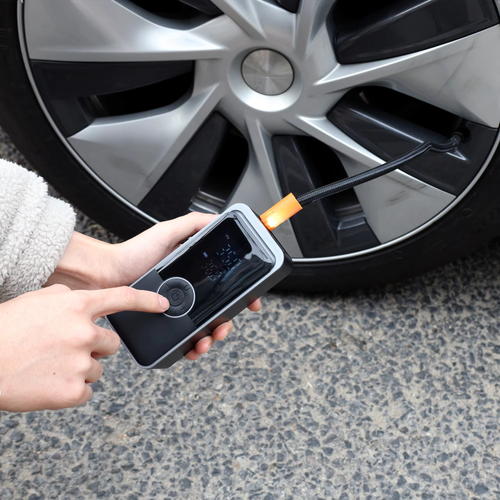 Tyre pressure monitor, tyre inflator