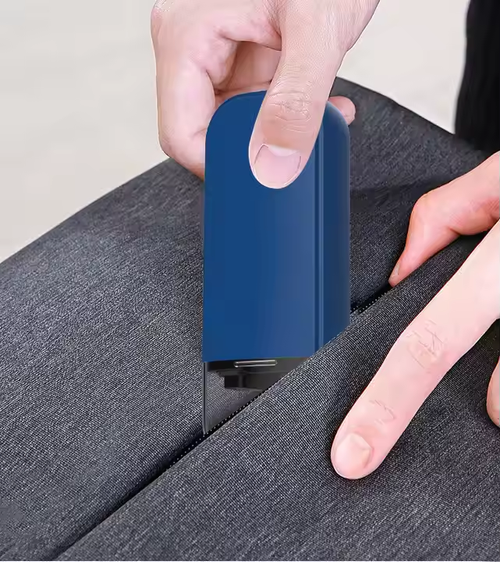Portable electric nose hair trimmer