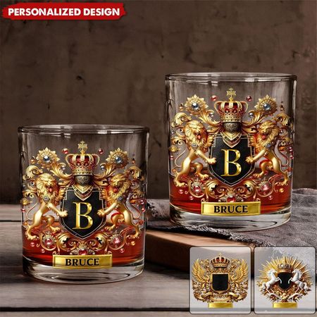 Personalised Coat of Arms Whisky Glass with Name – Lion Eagle or Horse Design