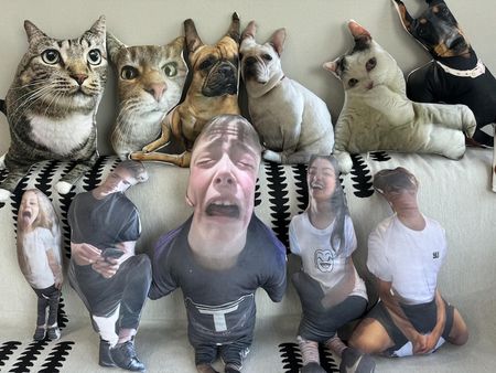 Custom Ugly Photo Pillow – Personalized Face & Pet Pillow, Funny Gift for Friends & Family
