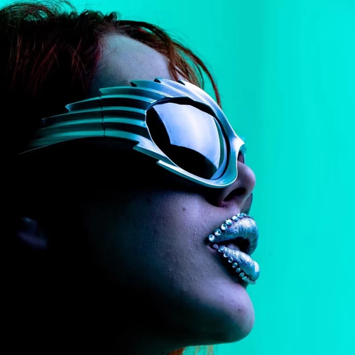 Hedgehog sunglasses that can be used as sun protection and as a headband