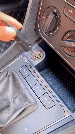 Portable Fast Inflation Electric Car Tyre Inflator Air Compressor for Car & Motorcycle – Cigarette Lighter Powered