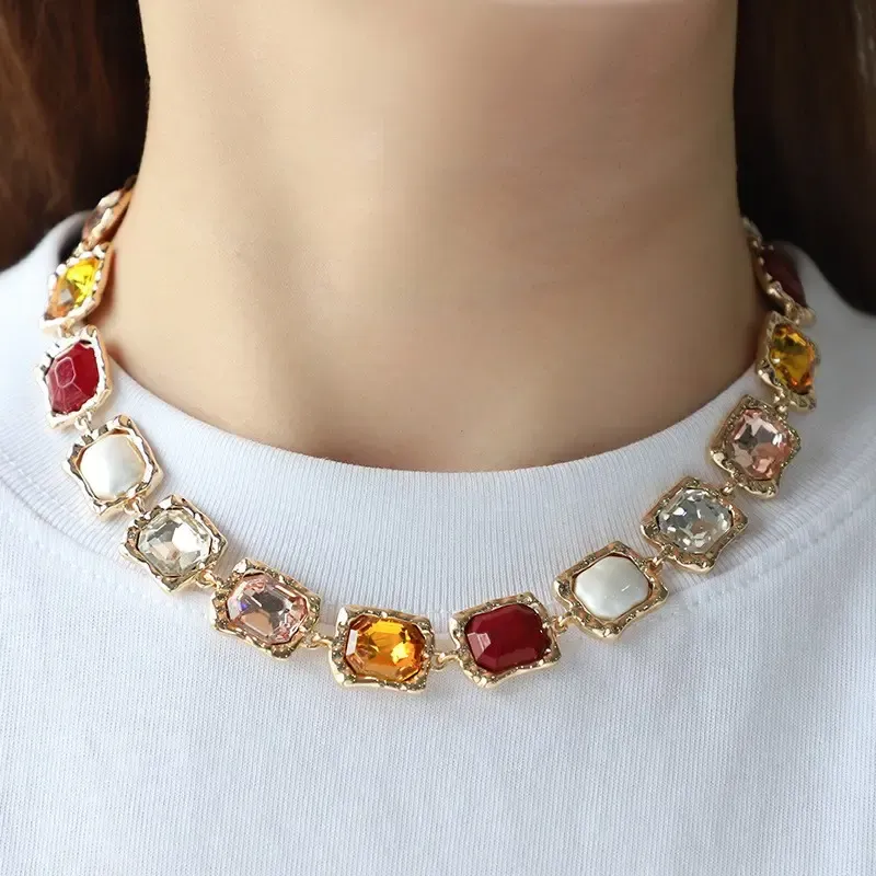 New Arrival Alloy Colorful Glass Beads Necklace Baroque Romance Crystal Gemstone Pendant Necklace For Women