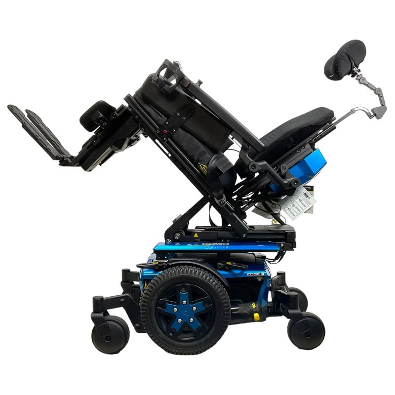Pride Mobility Quantum Q6 Edge 3 Power Wheelchair with iLevel Seat Elevate | 15 x 19 inch Seat | Only 9 Miles!  cost of mobility scooters USA