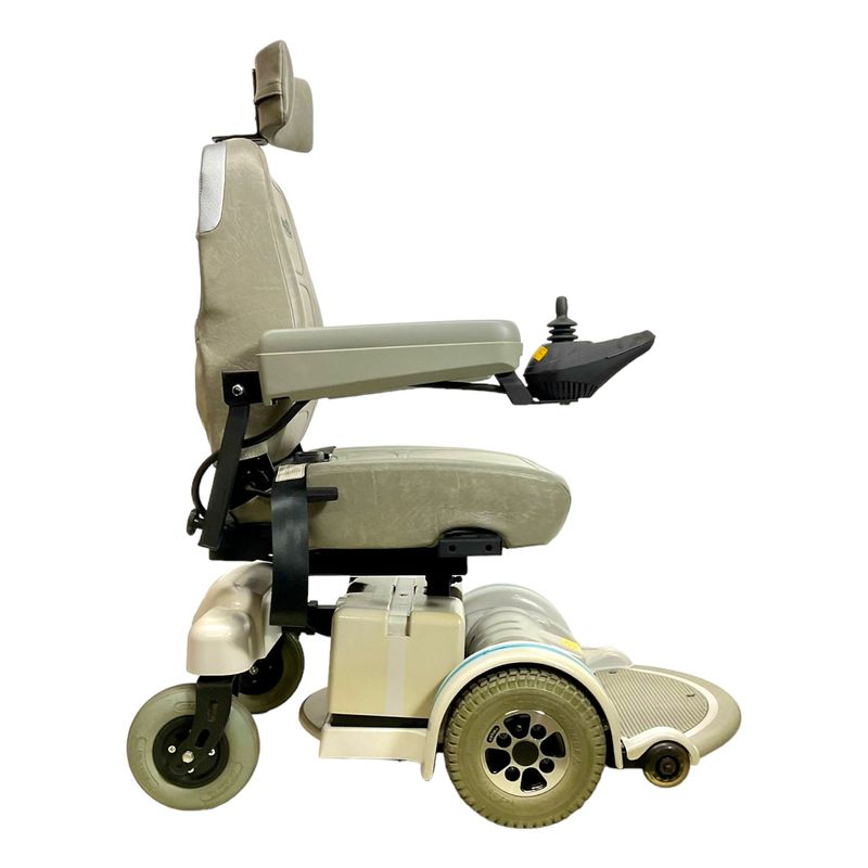 Hoveround MPV5 Power Wheelchair | 17 x 18 inch Seat | Manual Seat Recline  cost of mobility scooters USA