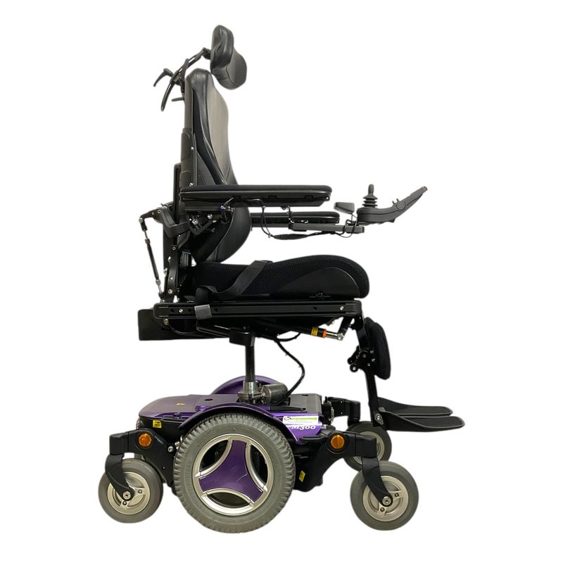 Permobil M300 Power Wheelchair | 18 x 19 inch Seat | Seat Elevate | Only 31 Miles!  motability co uk scooters