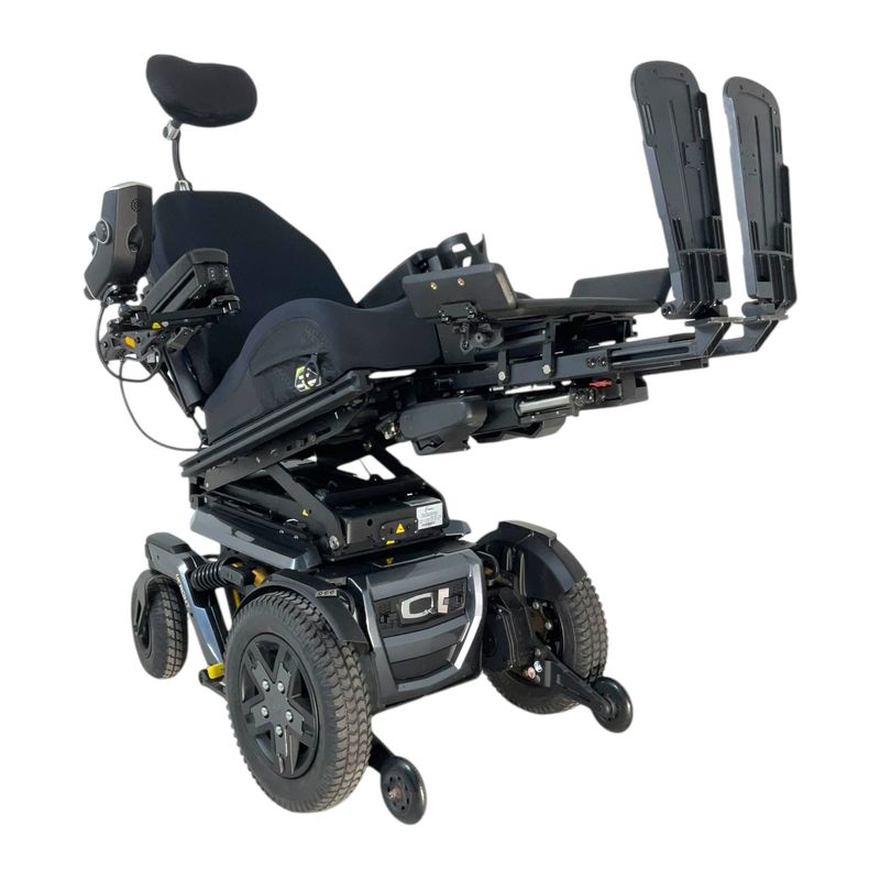 Pride Mobility Quantum 4Front Power Chair | 18 x 20 inch Seat | Seat Elevate mobility scooter hoist prices uk