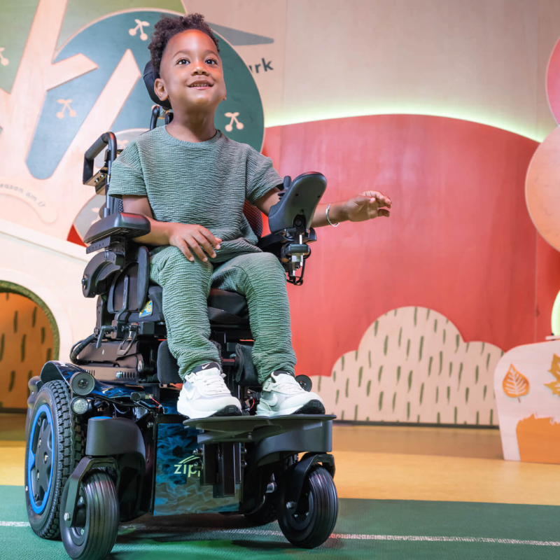 Sunrise Medical Mid-Wheel Drive Pediatric Power Chair ZIPPIE Q300 M Mini Kids  foldable mobility scooters USA