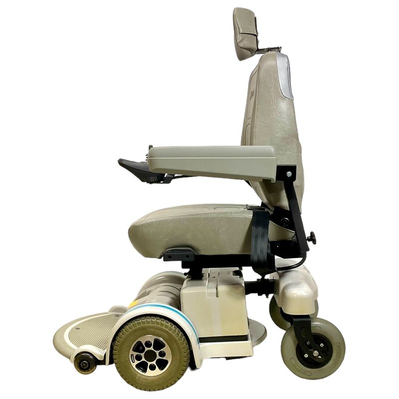 Hoveround MPV5 Power Wheelchair | 17 x 18 inch Seat | Manual Seat Recline  cost of mobility scooters USA